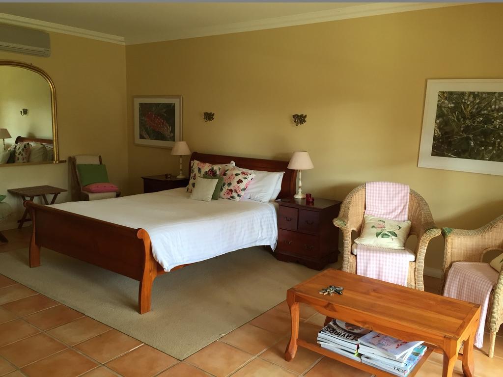 Erravilla Country Estate Spa Suite Accommodation Cowaramup Room photo