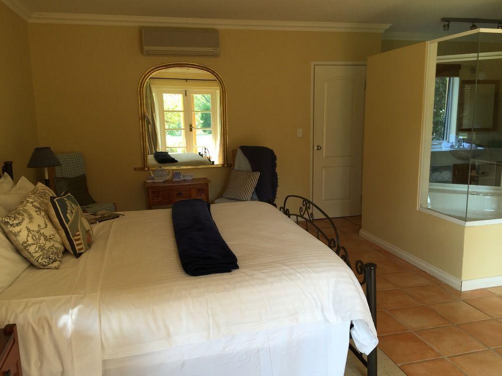 Erravilla Country Estate Spa Suite Accommodation Cowaramup Exterior photo