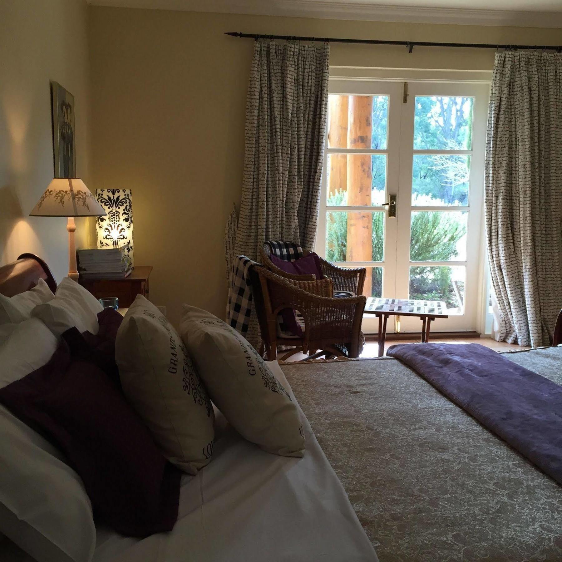 Erravilla Country Estate Spa Suite Accommodation Cowaramup Exterior photo