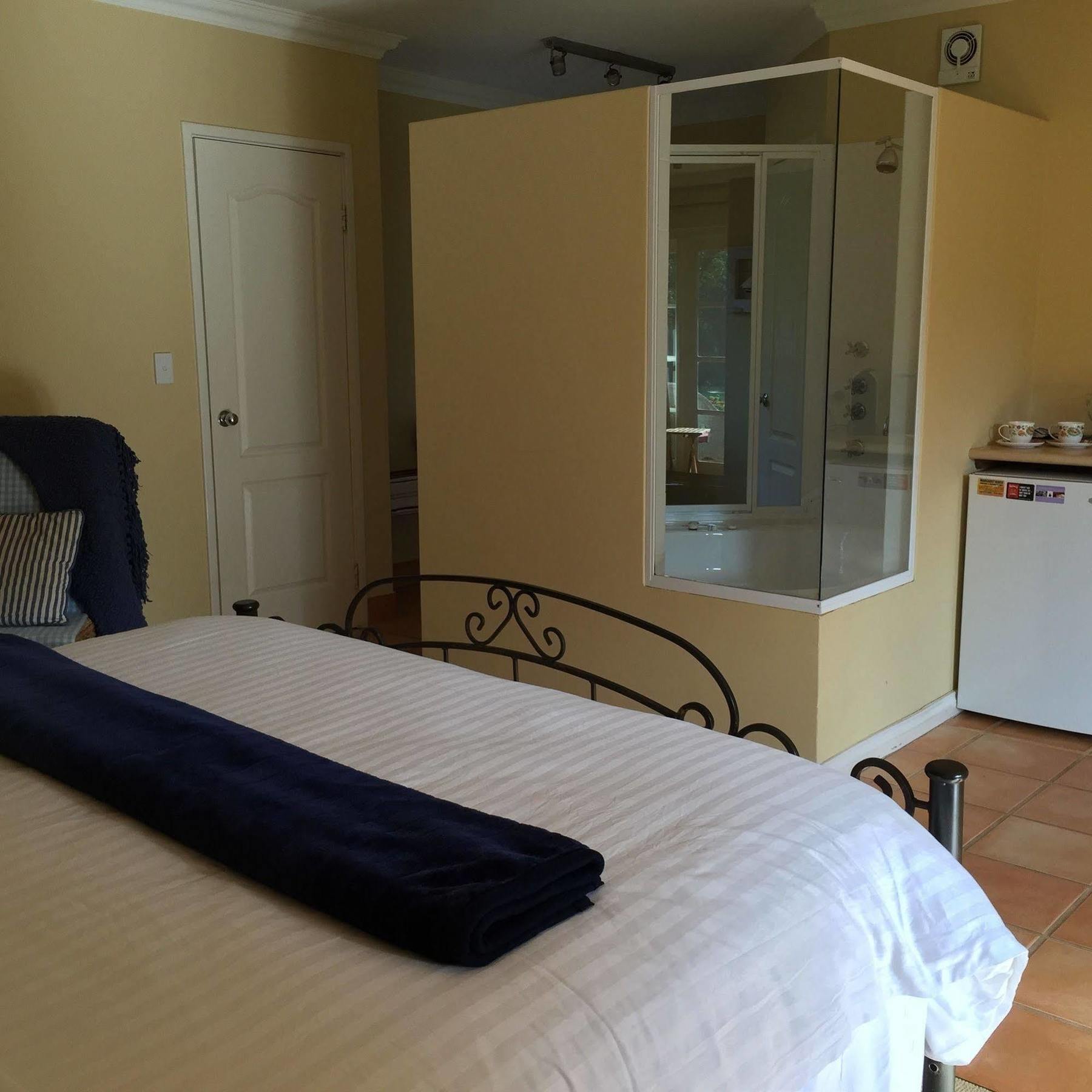 Erravilla Country Estate Spa Suite Accommodation Cowaramup Exterior photo